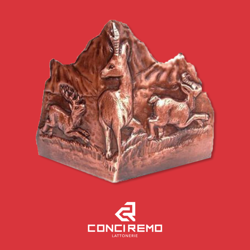 Angolo cervo cesellato a mano